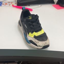 Boys Puma Shoes 