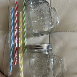 Set Of 4 Drinking Cups