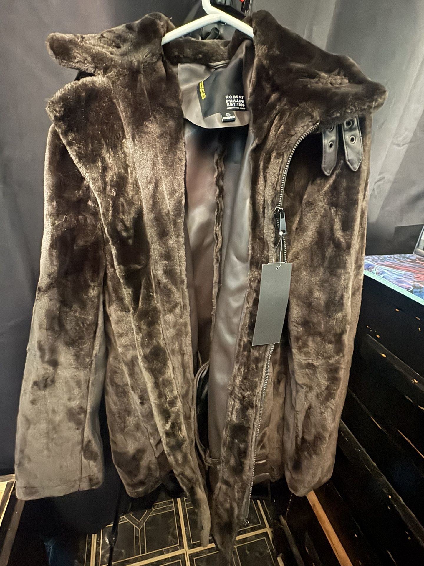 Luxury Brown Faux Fur Coat – Robert Philippe Paris | Size XL | Stylish Winter Outerwear