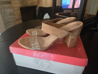 Woman Suede Heels Size 8