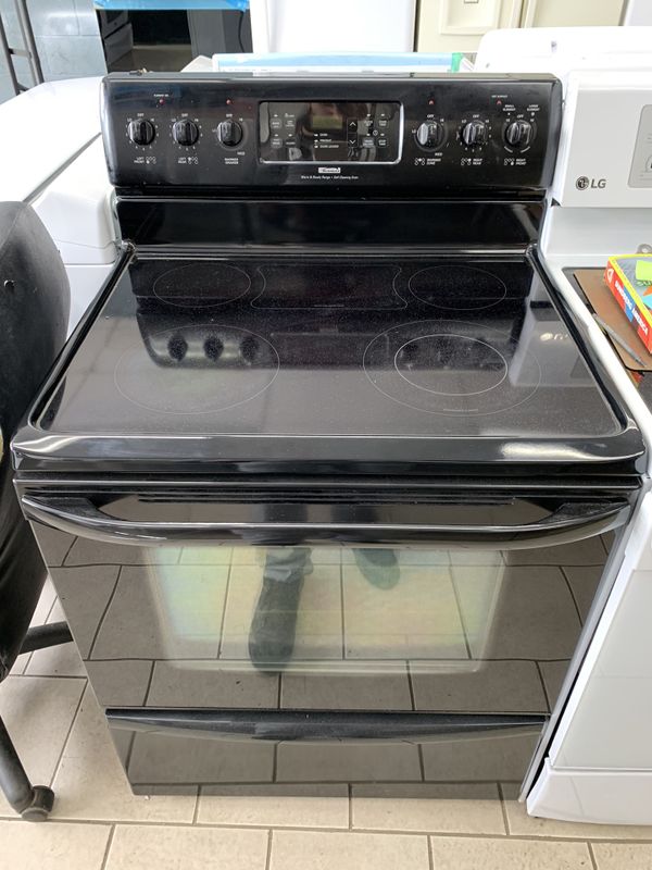 Kenmore 5 burners black electric stove for Sale in Inkster, MI OfferUp