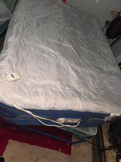 Bed inflatable