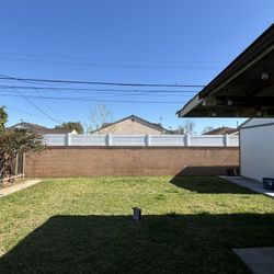 Vinyl Fence Privacy Topper 