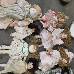 Large Lot of Vintage Collector Dolls - 10+ Pieces