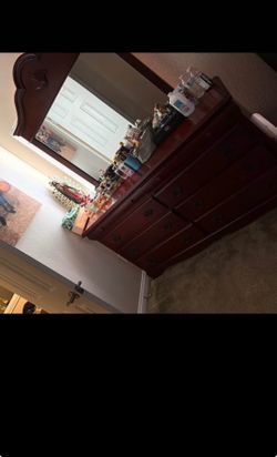 Drawer with mirror