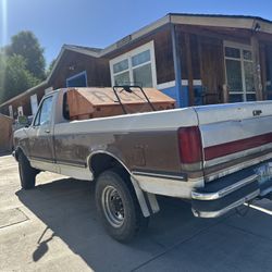1993 FORD F-250 | Single Cab Long Bed 