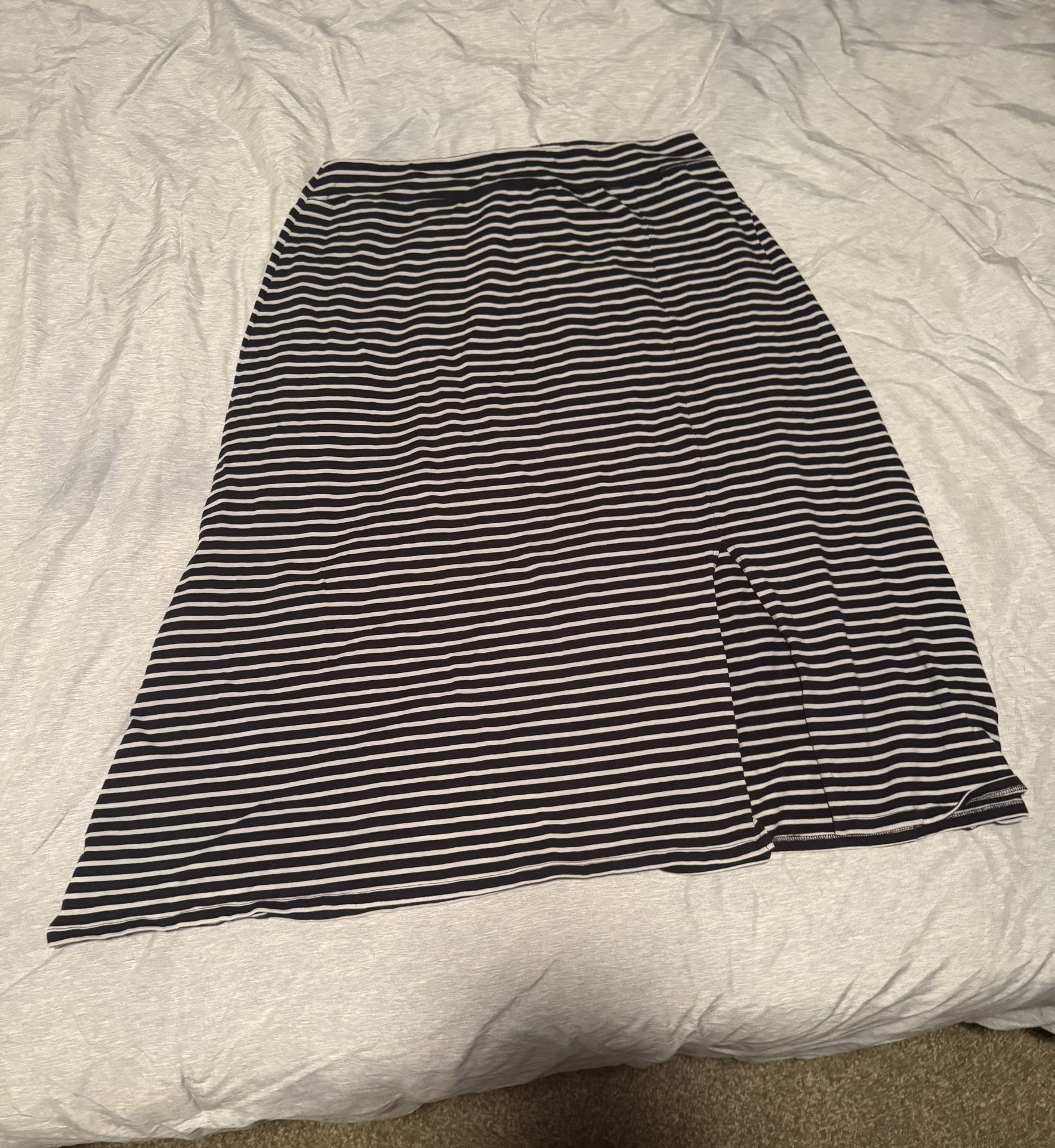 Talbots Black and light blue Striped Midi Skirt Size 1X