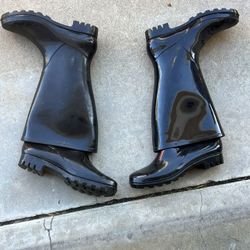 Rain boots