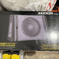 Kicker PT250 Amplifier 