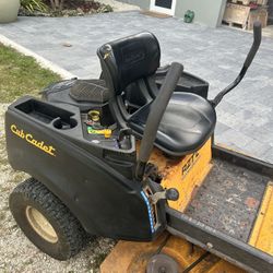 Cub Cadet RZTL 52” Zero Turn Lawn Mower