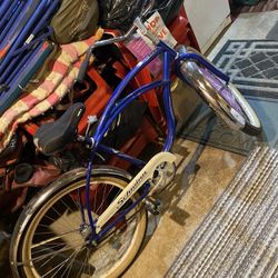 Vintage Cruiser Schwinn Bike 