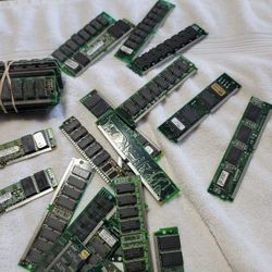 Scrap Silver Memory 2 Pounds. 65 Pieces