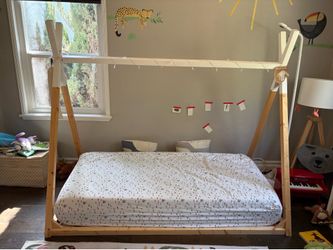 Kids Bed Frame (twin) - Montessori Style