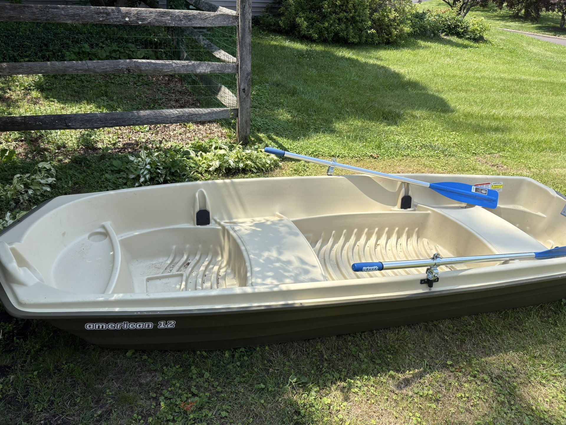 American 12 Plastic Boat