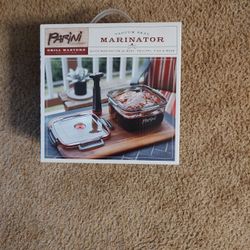 VACUUM SEAL MARINATOR 2.6 QUART CAPACITY 