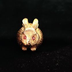 Vintage GOLD CROWN Bunny 🐇 RABBIT LAPEL PIN Pink Rhinestone Bobble Head Wobbler