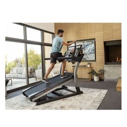 NordicTrack Commercial X32i Incline Treadmill - Like New