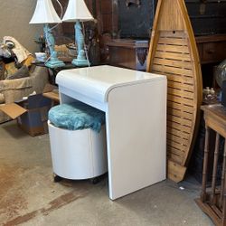 Vanity Table 