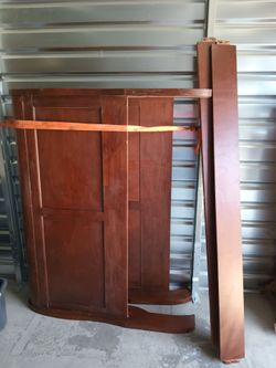FREE queen sized wood bedframe