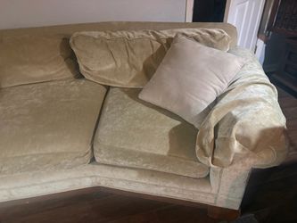 Free sofa beige velour- good shape
