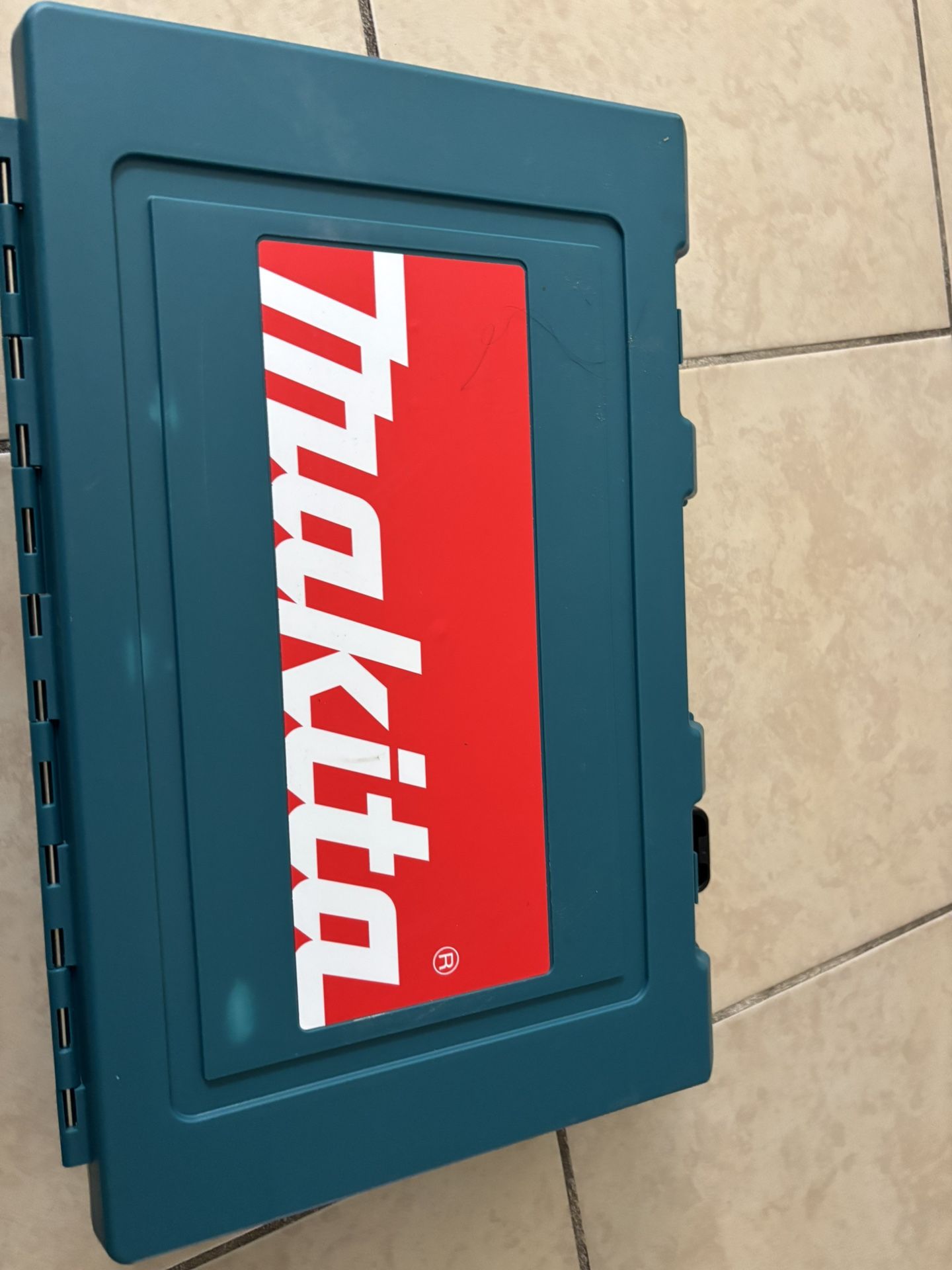 Hammer Drill with Handle Hard Case Makita HR2641