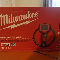 Milwaukee M12 12-Volt Lithium-Ion Cordless M-Spector 360-Degree Digital Inspection Camera Kit with One 1.5 Ah Battery and Tool Bag