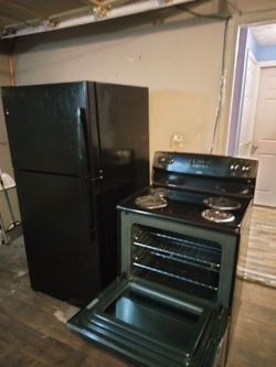 Refrigerador y estufa electrica Nice working everything