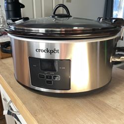 Crockpot 7-quart Slow Cooker / Used Once