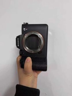 Sony a7R IV Mirrorless Digital Camera (Body)