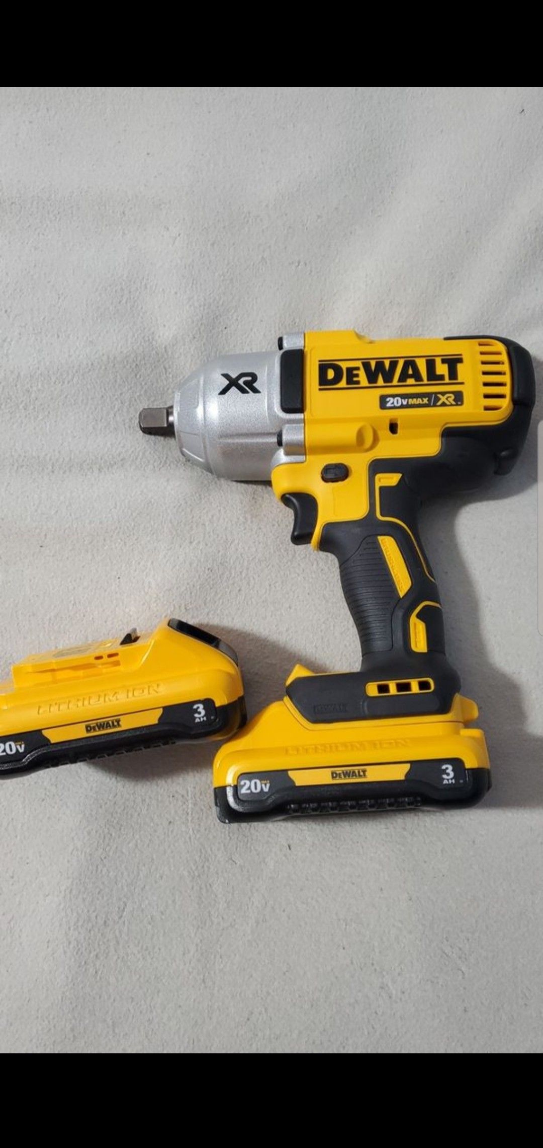 Dewalt 20V Max XR Brushless 1/2in High Torque Impact Wrench with 2 new 3ah batteries. ALL NEW. PRICE FIRM
