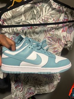 Nike dunks men’s sz 9