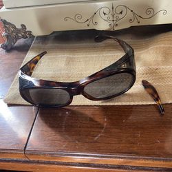 Stylish and Classic Unisex Suncovers Sunglasses