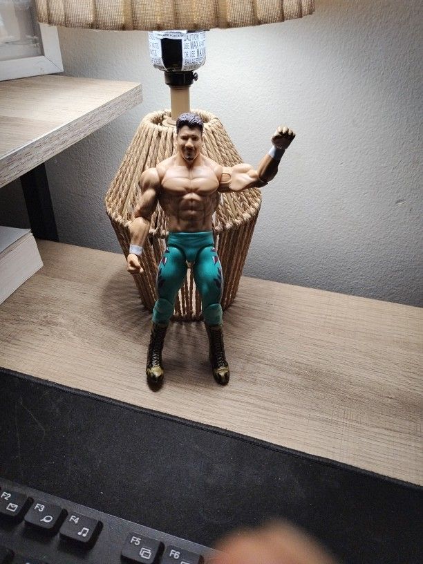 Wwe Figuare Eddie Guerrero 