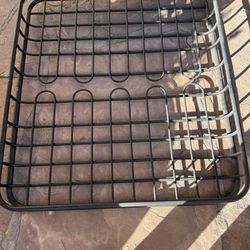 Auto Luggage Carrier with Front Fairing Wind Deflector