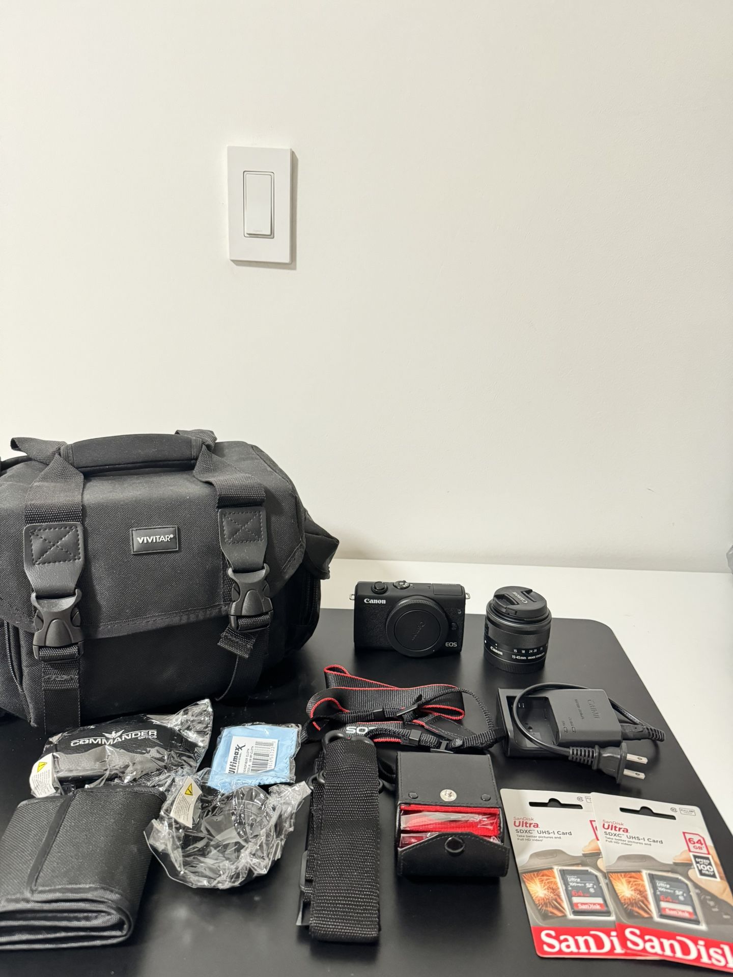 Canon EOS M200 Mirrorless Camera Kit w/EF-M15-45mm and 4K Video + Case + 128GB Memory ( Bundle)