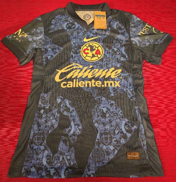 Club America Replica Away Jersey Medium