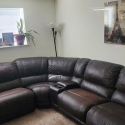 FOR SALE: USED Raymour & Flanigan Denver Power 6-pc. Leather Reclining Sectional 