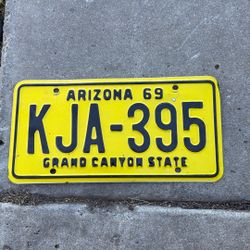 Vintage Az Plate
