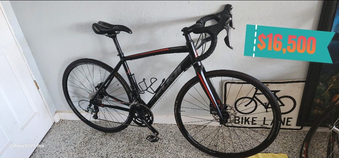 🔥🚲🔥Fuji Sportif Le Two.0 (48cm)🔥🚲🔥