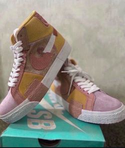 Nike