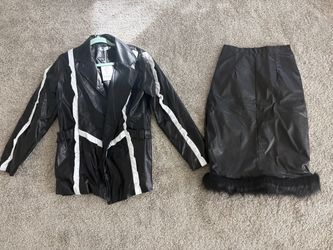 NWT Black Faux Leather 2-Piece Set Blazer Skirt - Size M