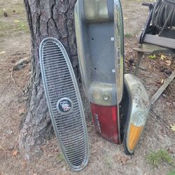 Grill Taillights  Assembly  And Headlight Assembly  