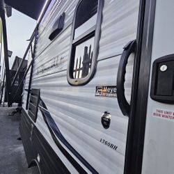 Rv Travel Trailer 17 Pies Con Slide Out 2021