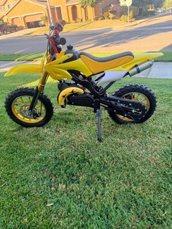 49cc 2 stroke gas mini dirt bike for kids ages 4-10,28 mph