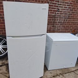 Fridge And Deepfreezer