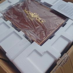 Danbury Mint 2006 Deluxe Monopoly Collector’s Edition