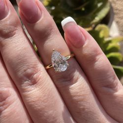 Brand new 18K Yellow Gold Over Silver 925 Engagement Ring With 3.5CT CZ Simulated Diamond