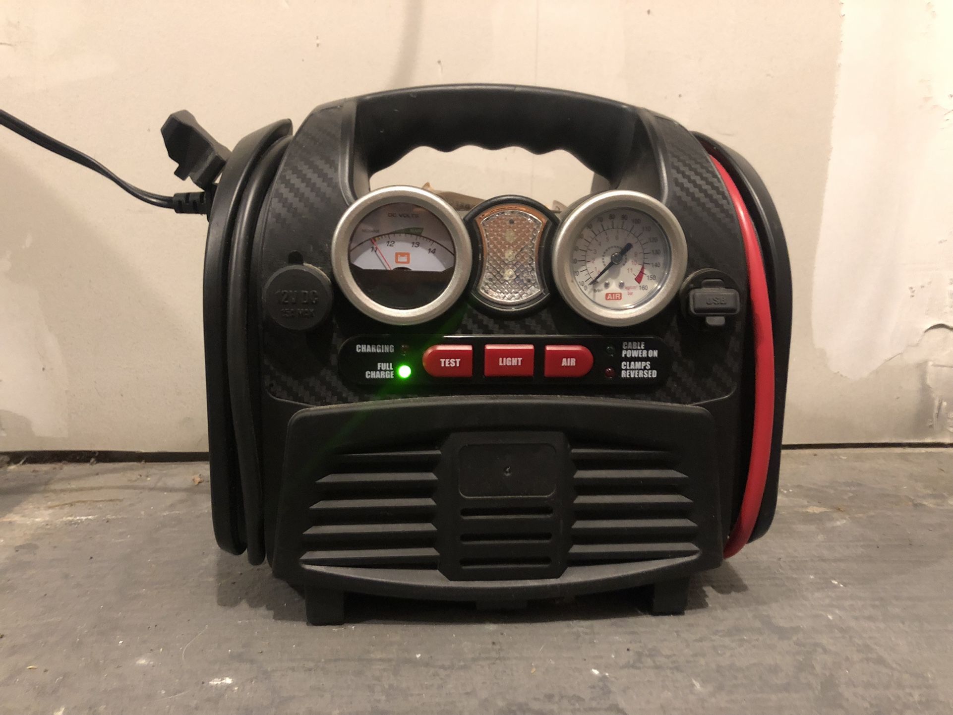 BLACK+DECKER PPRH5B Professional Portable Power Station with 120 PSI Air  Compressor for Sale in Vancouver, WA - OfferUp