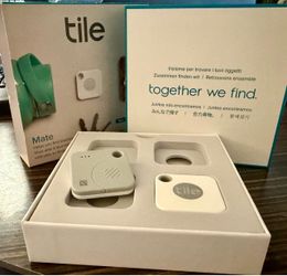 Tile Mate 2018 Bluetooth Tracker 2-Pack with Replaceable Battery
