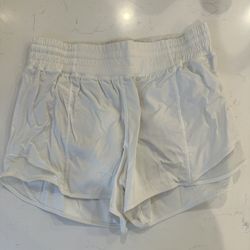 Lululemon Women’s Hotty Hot 4” Shorts